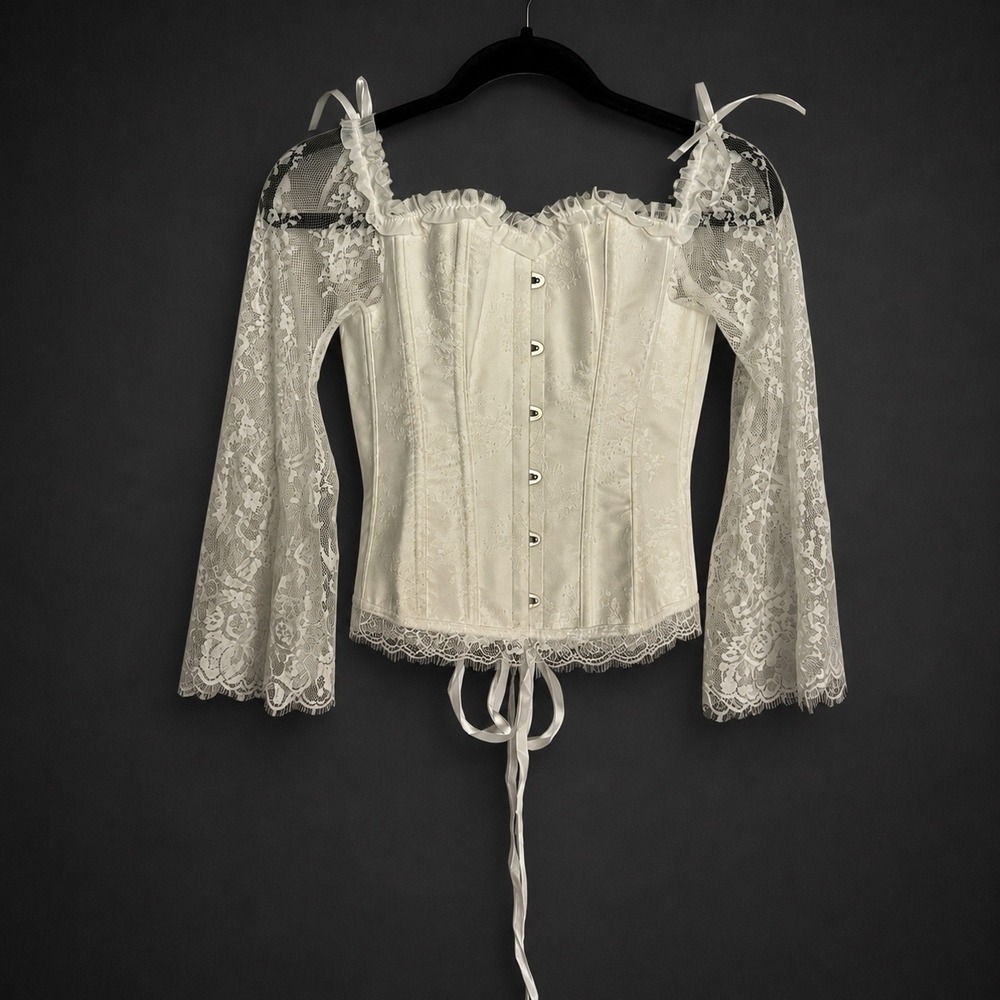 White Lace Long Sleeve Corset Top - Size S - Renaissance Fairycore Aesthetic